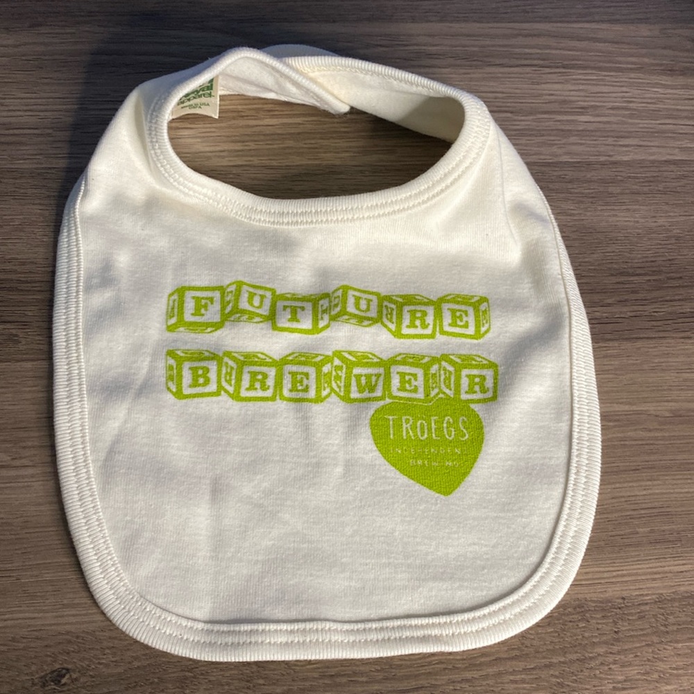 NWOT Tröegs Future Brewer Bib
